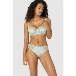 Gorgeous Meadow Floral Brazilian For Female